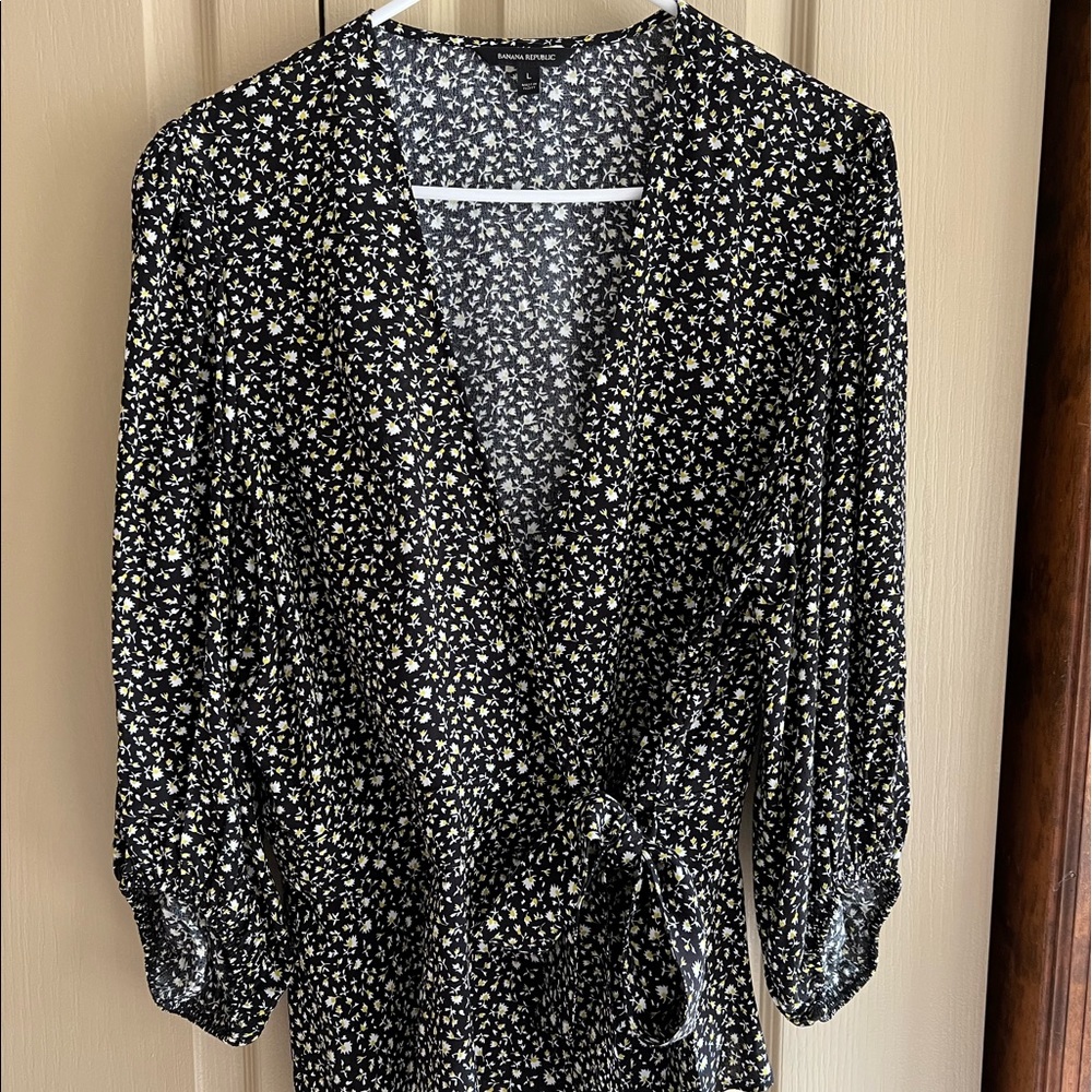 Banana Republic peplum wrap blouse, size L